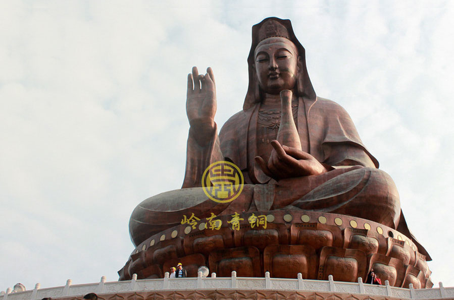 南海西樵山观音大佛(高61.9米) 南海西樵山观音大佛(高61.9米)